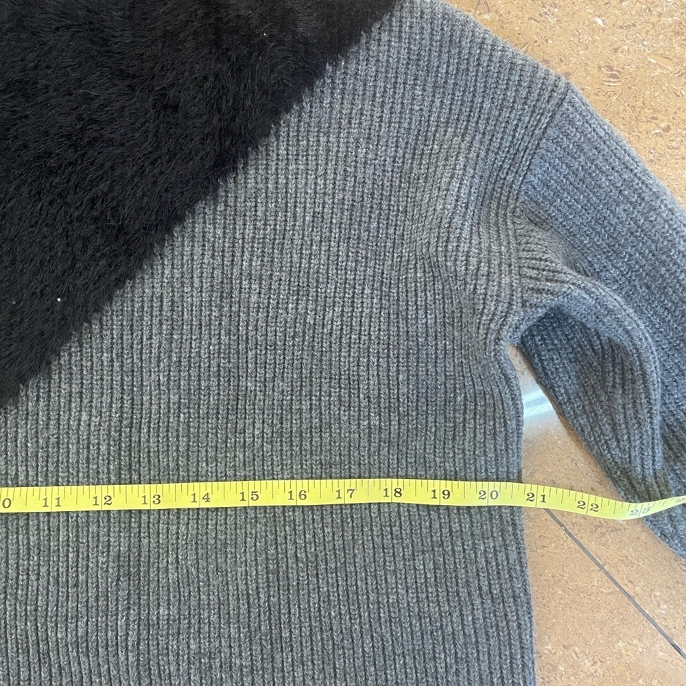 Vince Camuto Black and Gray Cowl Neck Sweater - Picture 7 of 9